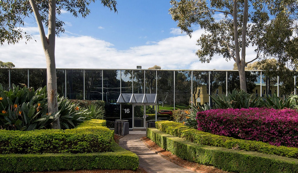 16 annella ave owners1